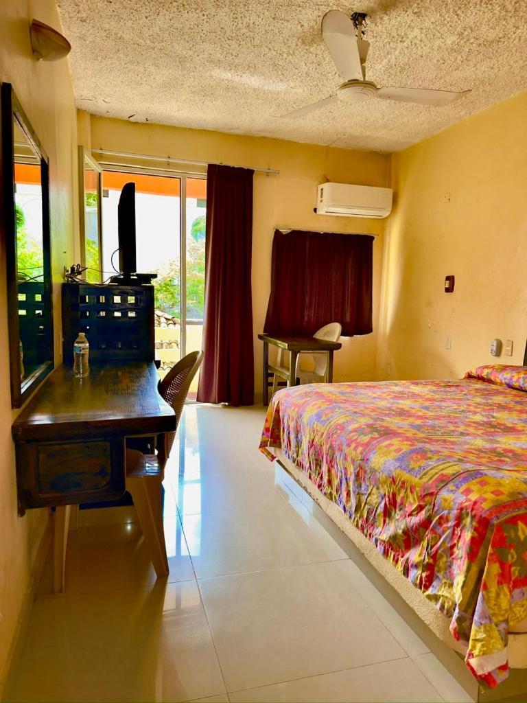 Hotel Zihuatanejo Centro Zewnętrze zdjęcie