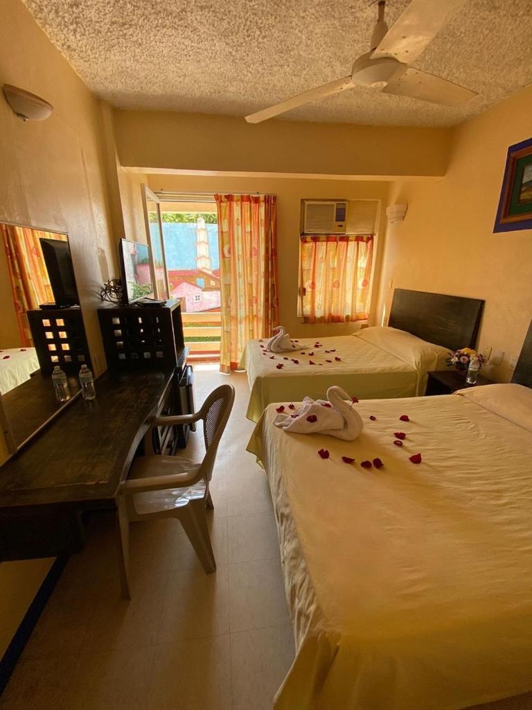 Hotel Zihuatanejo Centro Zewnętrze zdjęcie